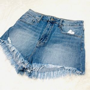 VIGOSS ACE High Rise Frayed Hem Jean Shorts Light Blue Wash Size 31 = 7